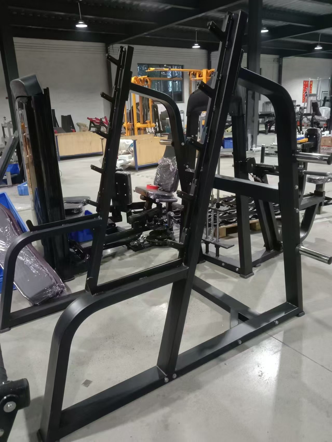 Squat Rack Power Cage, Plate L - مراجعة Heavy Equipment Gym وسعره