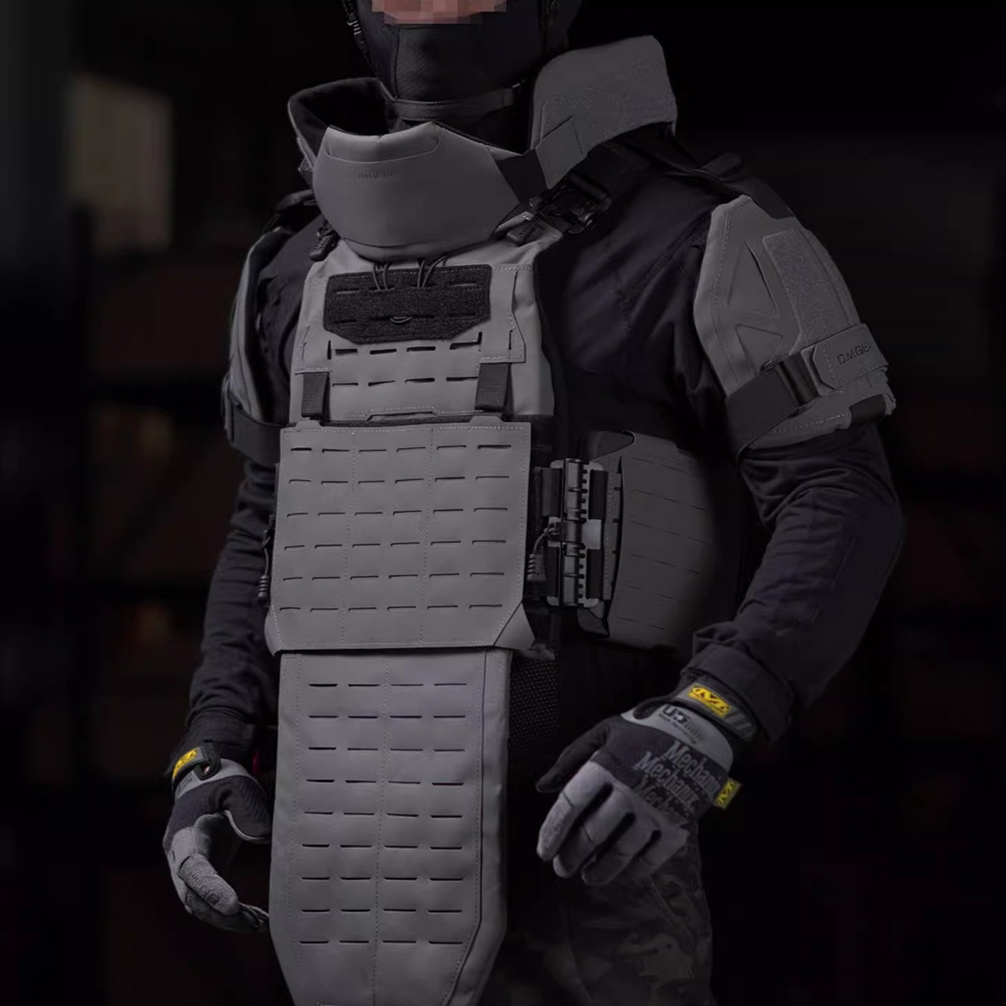 Heavy Armor Tactical Vest Comb - مراجعة Heavy Equipment Armor وسعره