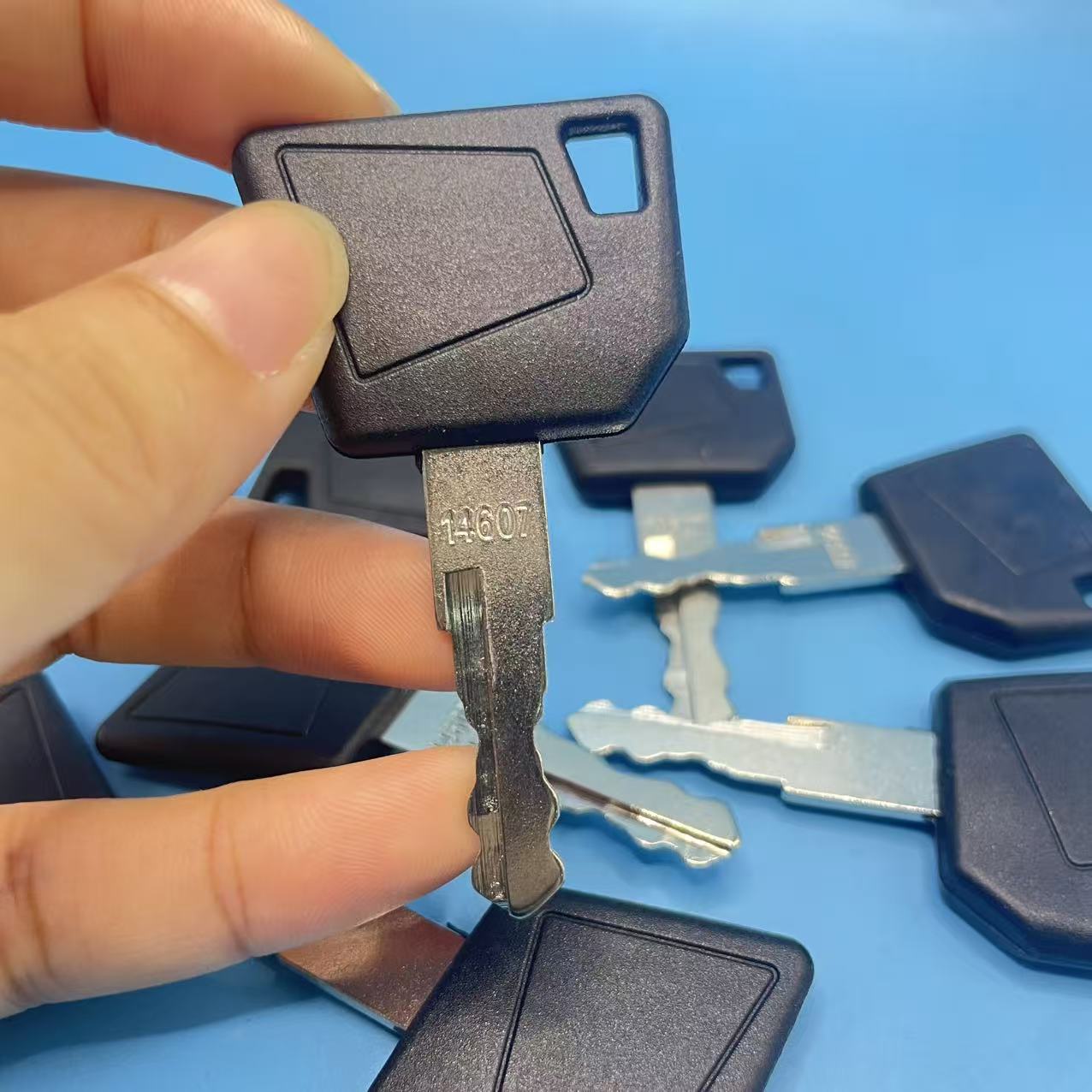 1/5/10PCS 14607 Heavy Equipmen - مراجعة Heavy Equipment Keys Master Set وسعره
