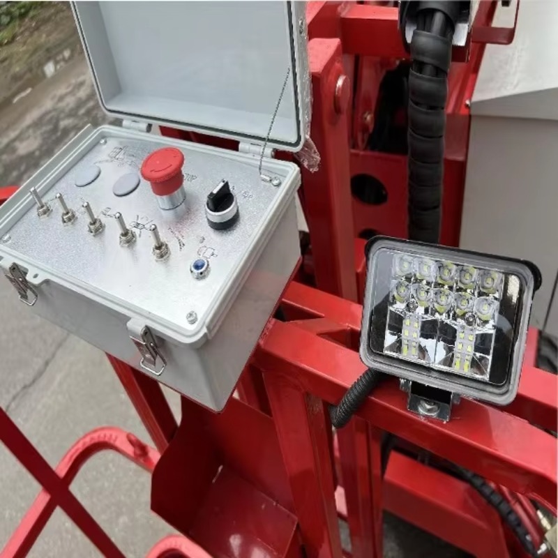 YG Customized 12m Briggs & Str - مراجعة Compact Crawler Boom Lift وسعره
